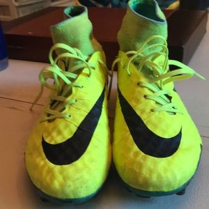 Hyper venom Phantom 2 outdoor cleats